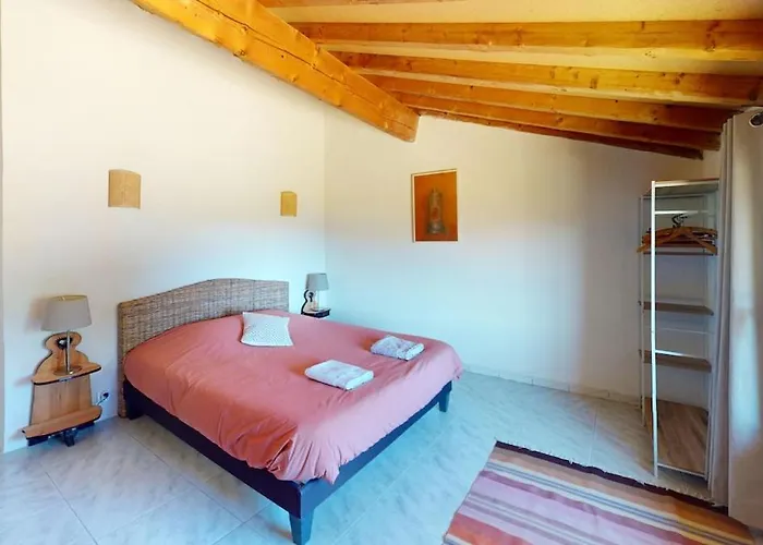 Grand Mas Catalan En Pleine Nature Avec Piscine Holiday home Ceret