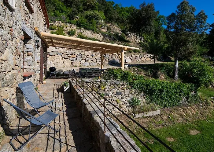 Grand Mas Catalan En Pleine Nature Avec Piscine *